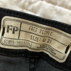 Free People Pants - Free People high waisted black skinny jeans Free People Pants - Free People high waisted black skinny jeans